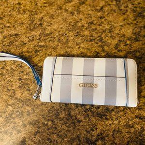 Brand New Guess Wristlet